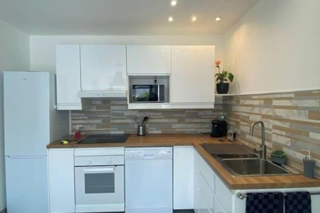 Gite A Louer 70 M2 La Chapelle-sur-Loire Exterior photo